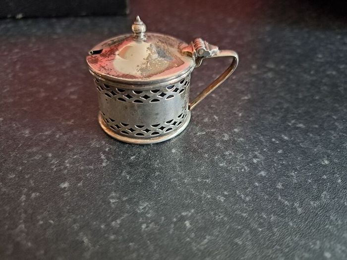 antiques