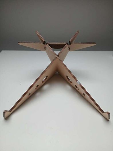 Cremacaffe Spike XL synth stand