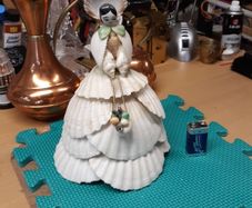 Shell figurine handmade