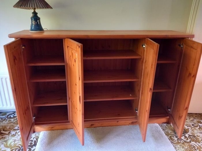 Sideboard