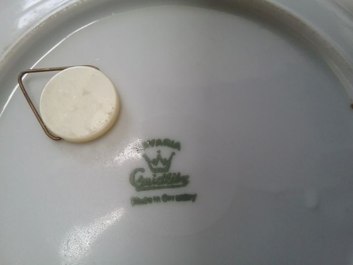 Ceramic & Pewter Plaque