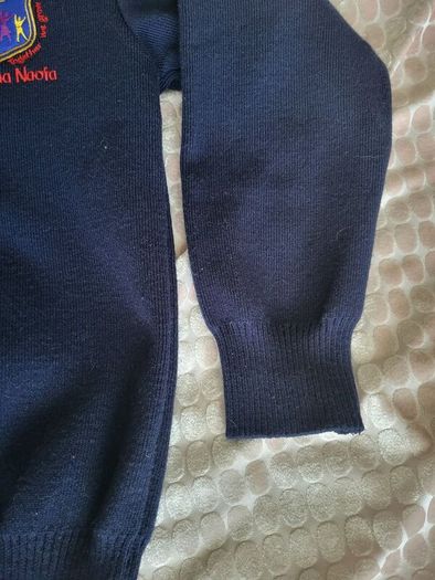 Scoil Una Naofa Jumper - Navy
