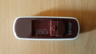 Usb - Lexar (16gb)