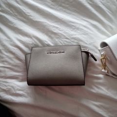 Small shpulder michael kors handbag