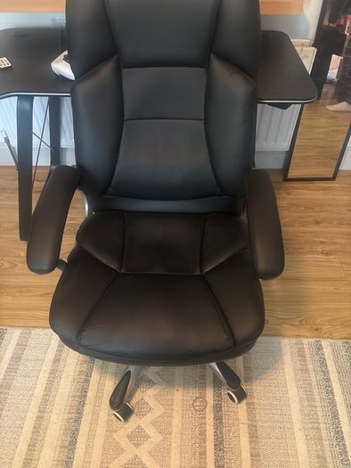 desk chair