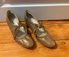 Clarks - Gold Metallic Heels (UK3)