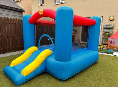 Bouncy castle with slide