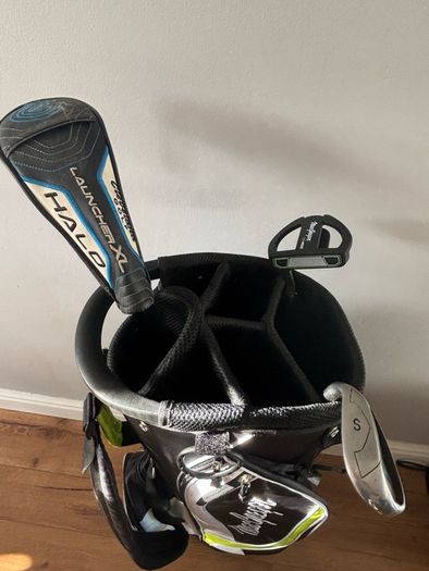 Clubs and bag