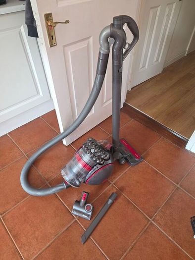 Dyson Cinetic Big Ball Animal 2 vacuum cleaner