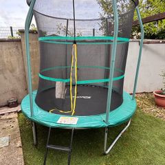 Trampoline