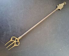 Antique Old Revenge 1558 Ship Boat Vintage Brass Toasting Fork