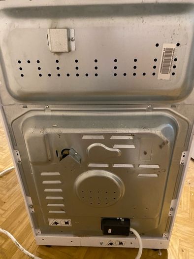 Freestanding Electric Cooker / Oven