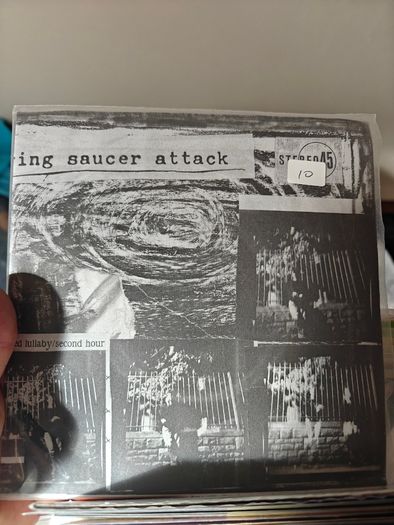 Flying Saucer Attack 7" singles