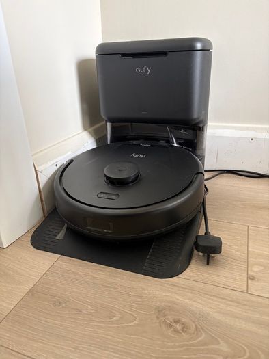 Eufy L60 Robot Vacuum & Self Empty System