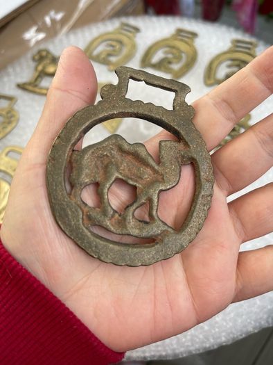 10 antique vintage horse brass