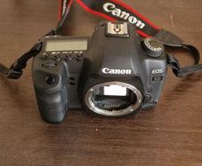 Canon EOS 5 D, Mark II Camera