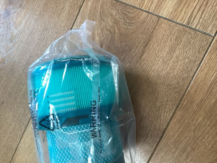 DYSON Filter 5 generation.
