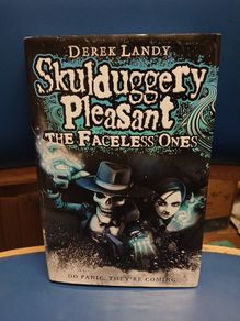 Signed Derek Landy - Skulduggery Pleasant: The Faceless Ones