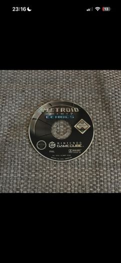 Nintendo GameCube Console + Official Memory Card, 4 Controllers & 2 Games