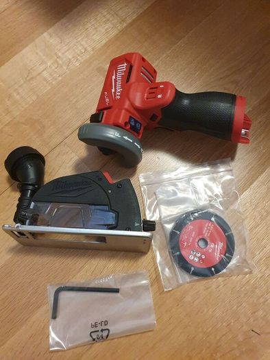 Milwaukee M12FCOT Fuel Cut Off Tool Body