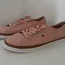 New Tommy Hilfiger canvas womens shoes Image 5