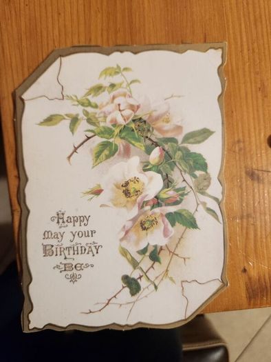 Beautiful Set Of 25 Reproduction  Vicorian Greeting Cards Of The Period 1860-1890 In Presentation Box. In Very Good Condition.