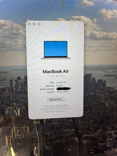 MacBook Air M4 13 Inch