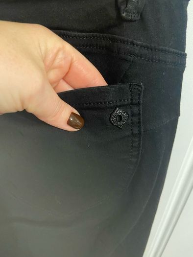 Brand new black jeans ( price drop)