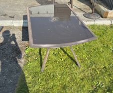 table and chairs