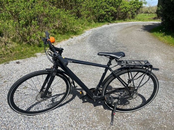 Ladies/ gents bicycle .