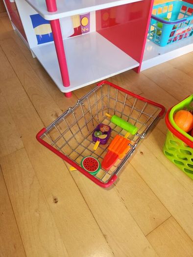 Kids Shop Supermarket with accessories
