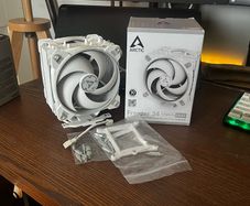 ARCTIC Freezer 34 eSports DUO cooler and 3x uphere fans