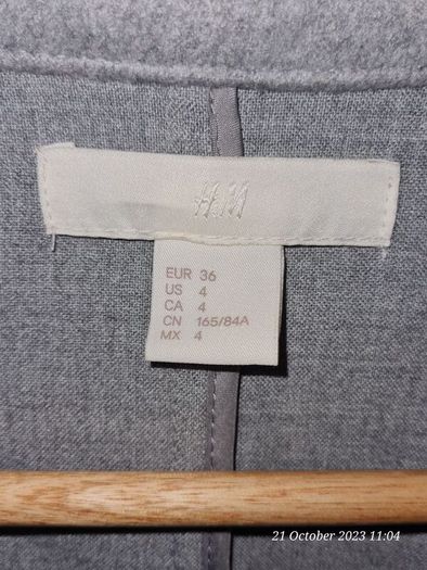 H&M felted light grey long coat - size IE 8 / EU 36 (big fit)