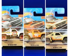 Hot Wheels '87 Dodge D100, new.