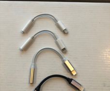 Usb-C to headphone jack