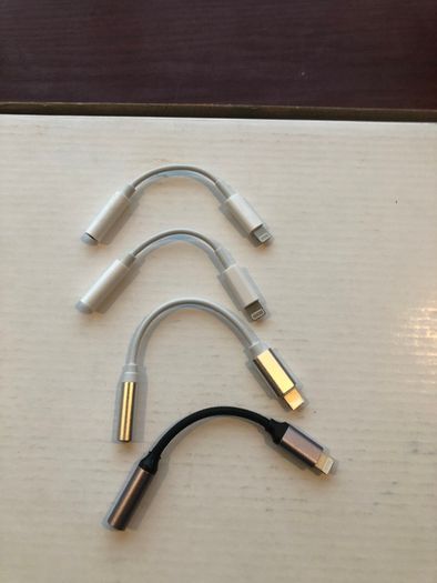 Usb-C to headphone jack