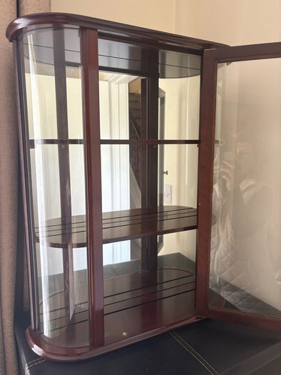 Vintage The Bombay Company Mirrored Curved Glass Wood Curio Cabinet