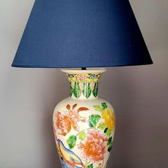 Vintage oriental style handpainted ceramic lamp
