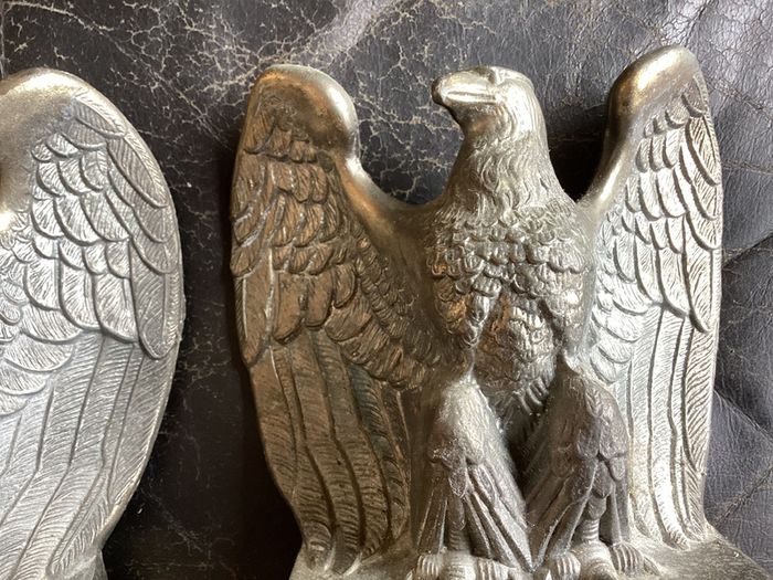 Vintage Pair 1960s Cast Brass Tone American Bald Eagle Bookend Decorative Desk Statue