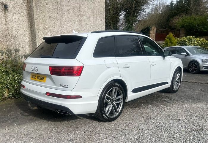 Q7 50 TDI S line Auto 286bhp 48v MHEV Auto