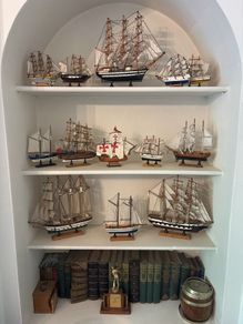 ornaments-boats