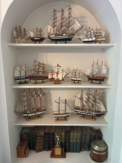 ornaments-boats