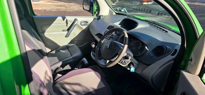 2009 Renault kangoo(Just passed DOE)