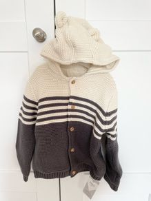 Brand New Knit Hoodie Age 2-3Yrs