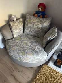 Arm chair