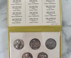1900 - 1954 Holy Years Of The Xx Century Pope Coin Set