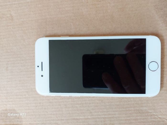 Apple IPHONE 6s, White, 64GB, Battery Health 81%, in excellent cosmetic condition