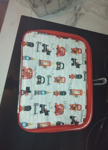 New Harrods lunch box