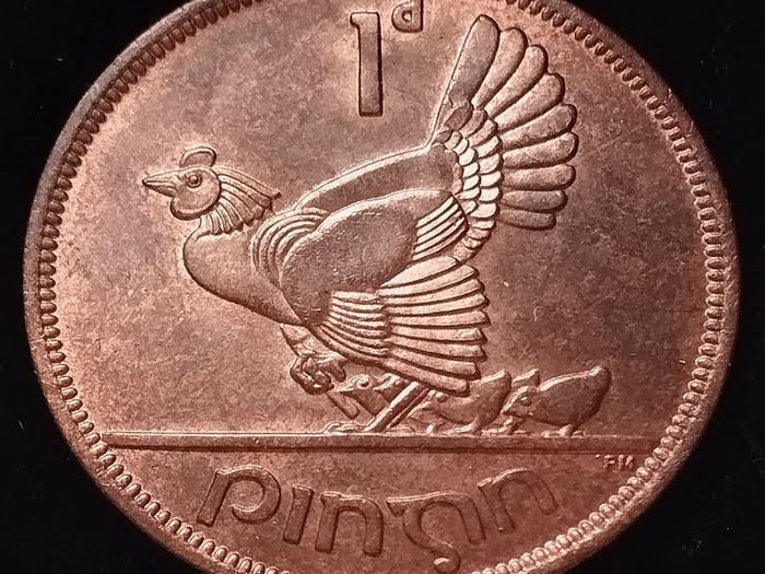 #472 - Ireland - 1952 - One Penny - KM.11 - UNC