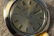 1975 SEIKO Cushion Case cal.7006